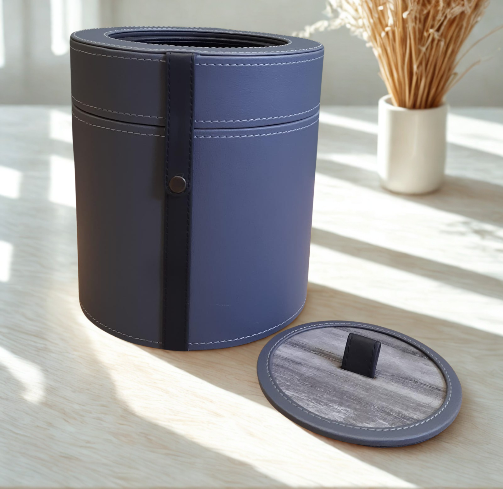 Hampton Court Round Bin