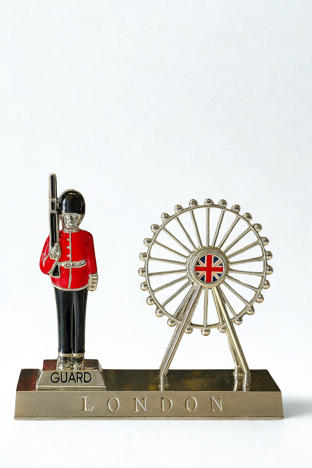 Royal Guard & London Eye Collectible – Silver Edition