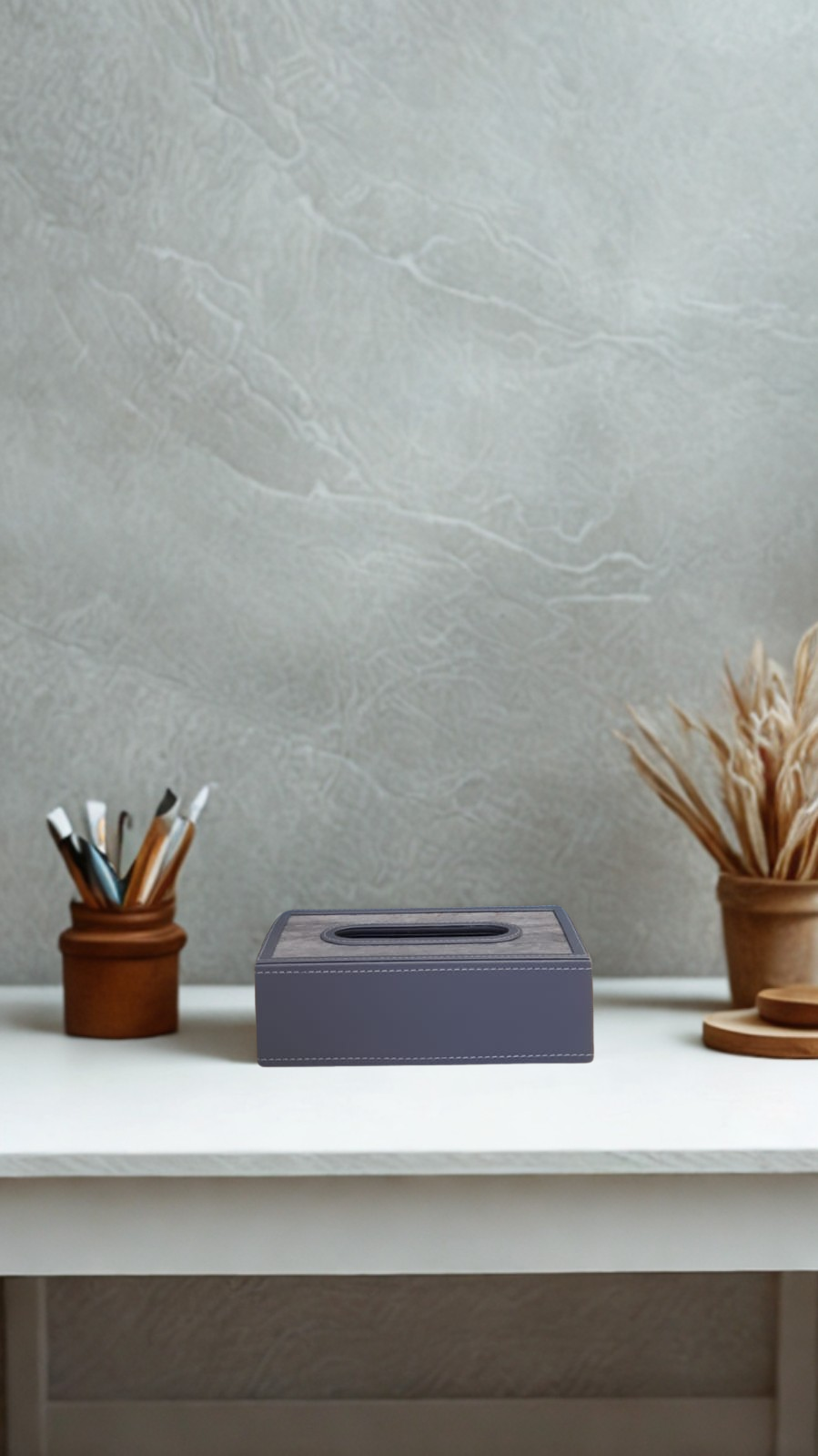 Hampton Court Tissue Box