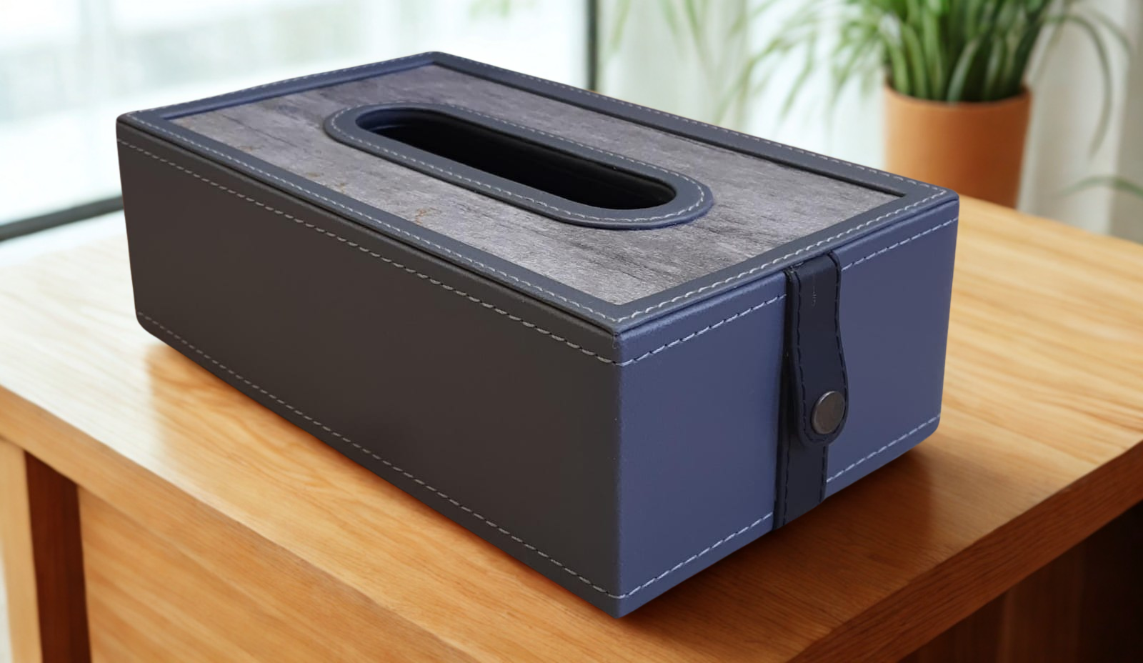 Hampton Court Tissue Box
