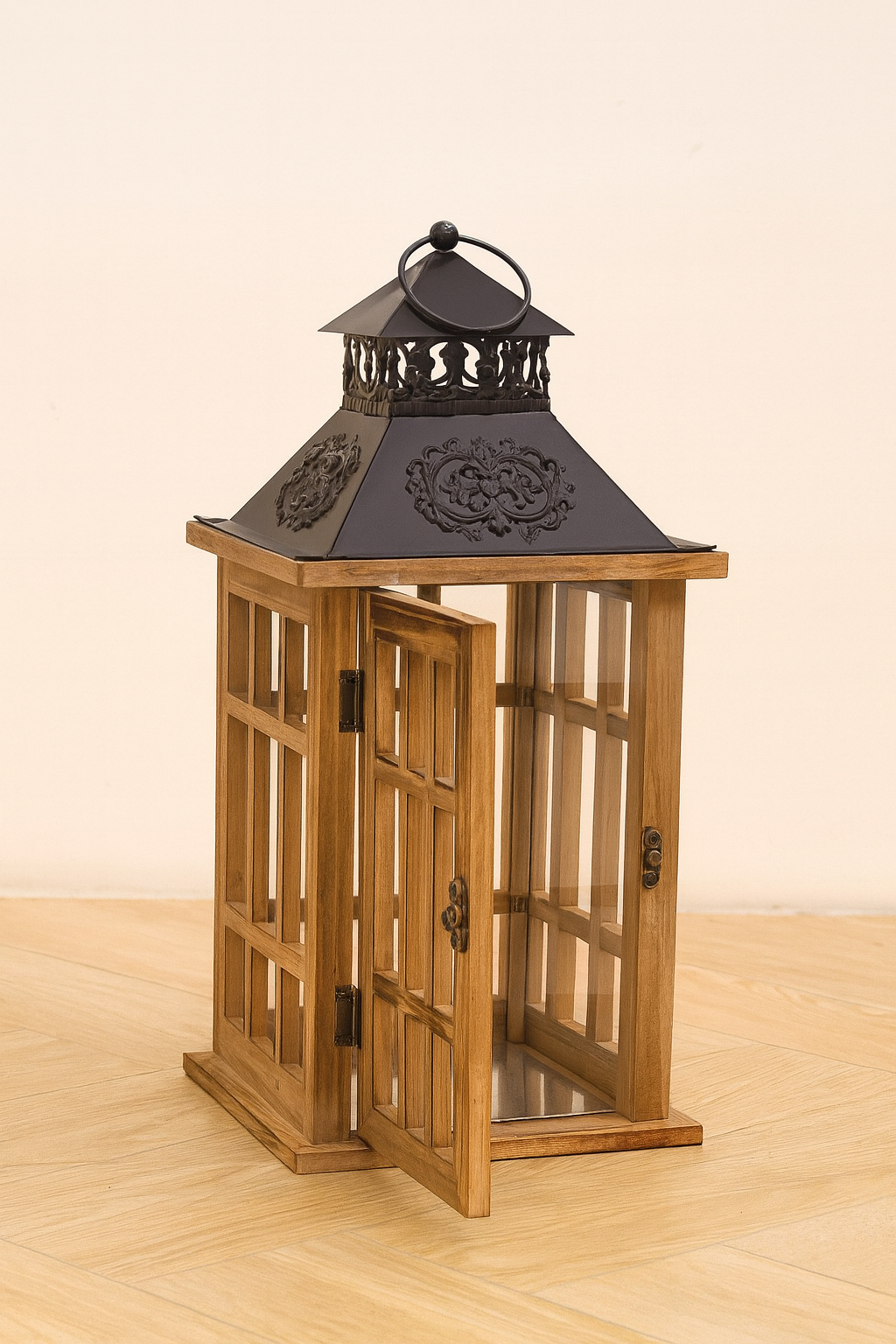 The Timber Grace Lantern – Small
