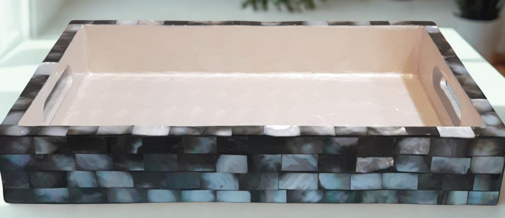 The Lumière Pearl Tray - Small