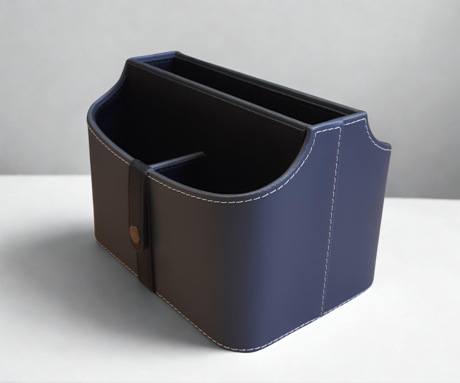 Hampton Court Compact Organiser