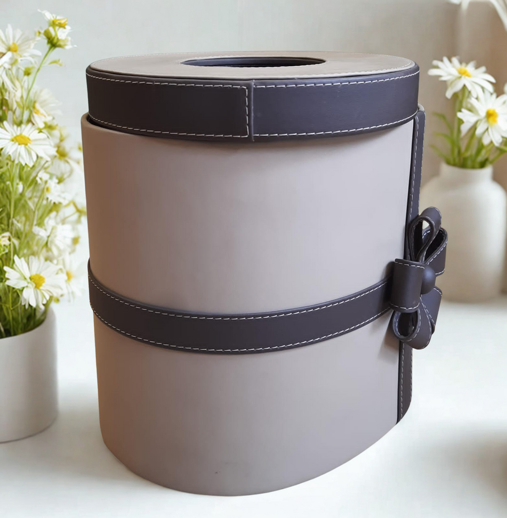 The Duchess Bow Accent Round Bin