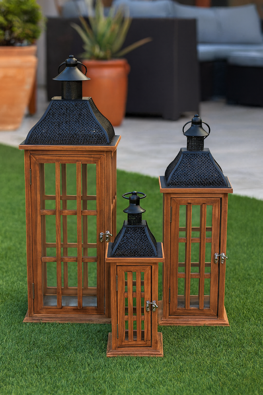The Vintage Manor Lantern – Small