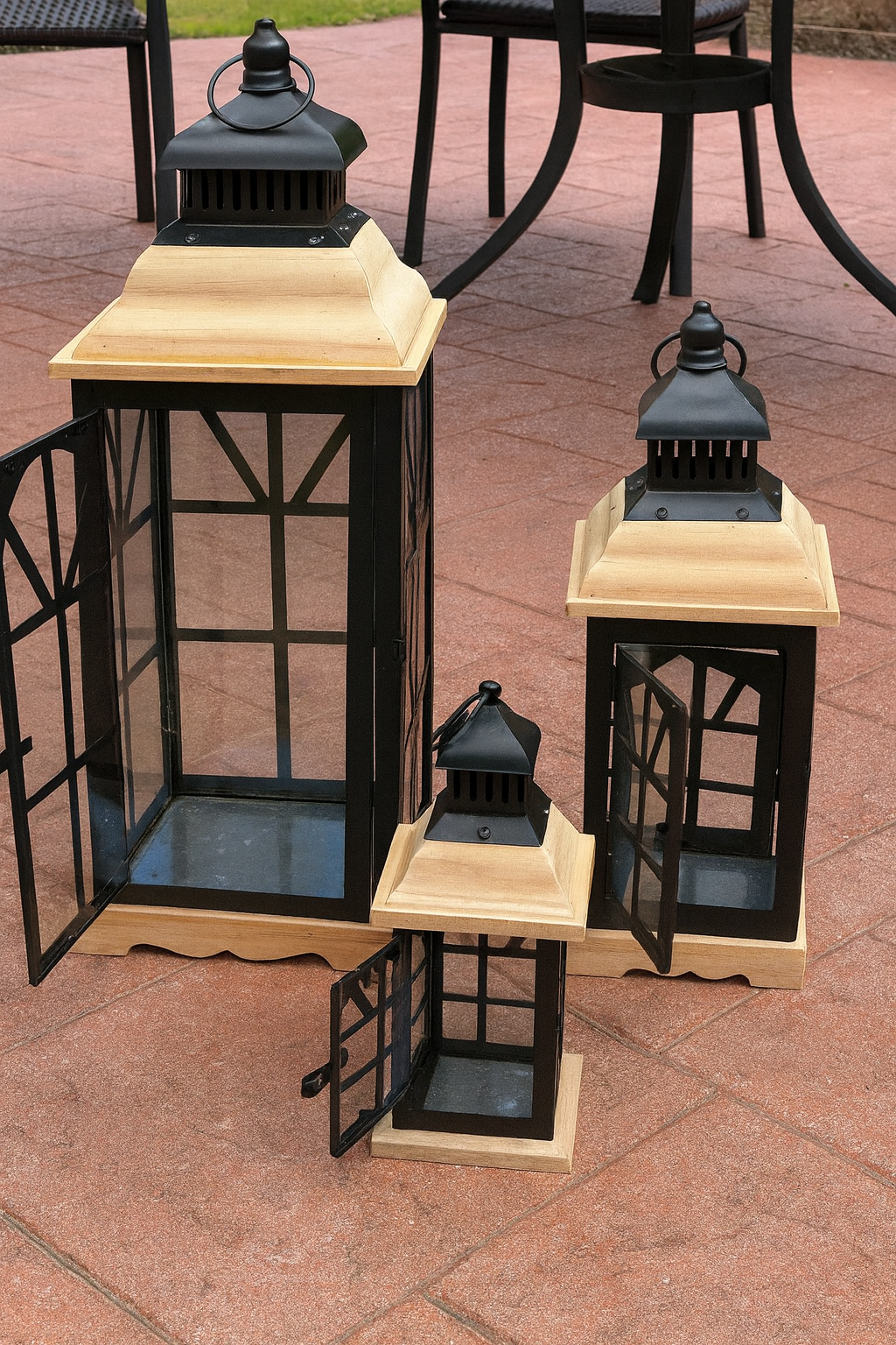 The Woodland Glow Lantern – Small