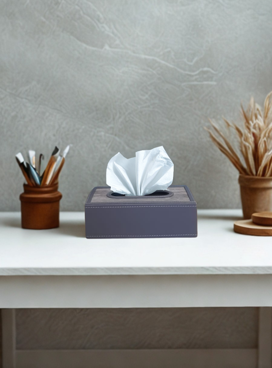 Hampton Court Tissue Box