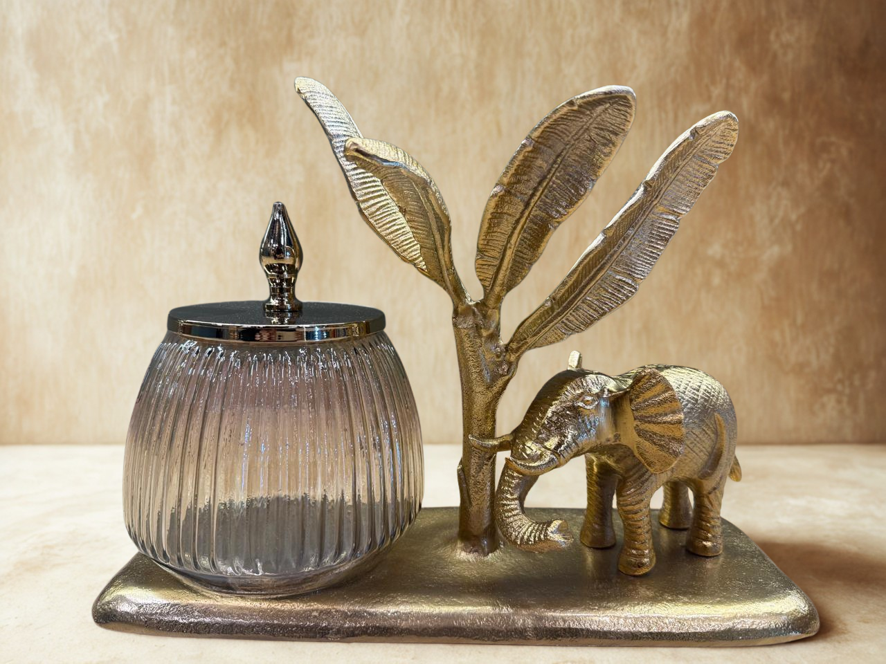 The Grand Elephant Palm Jar Set - Large