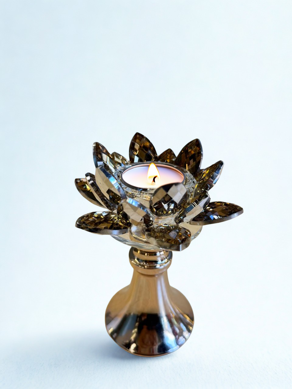 Golden Lotus Glow Candle Stand – Medium