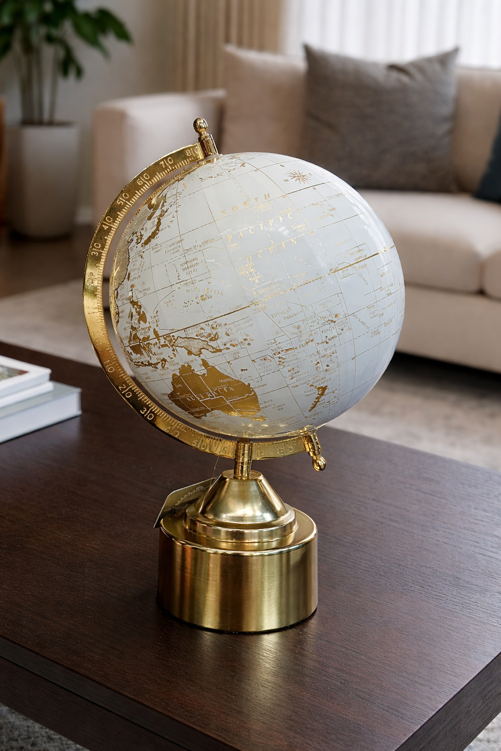 The Ivory Luxe Atlas Globe – Large