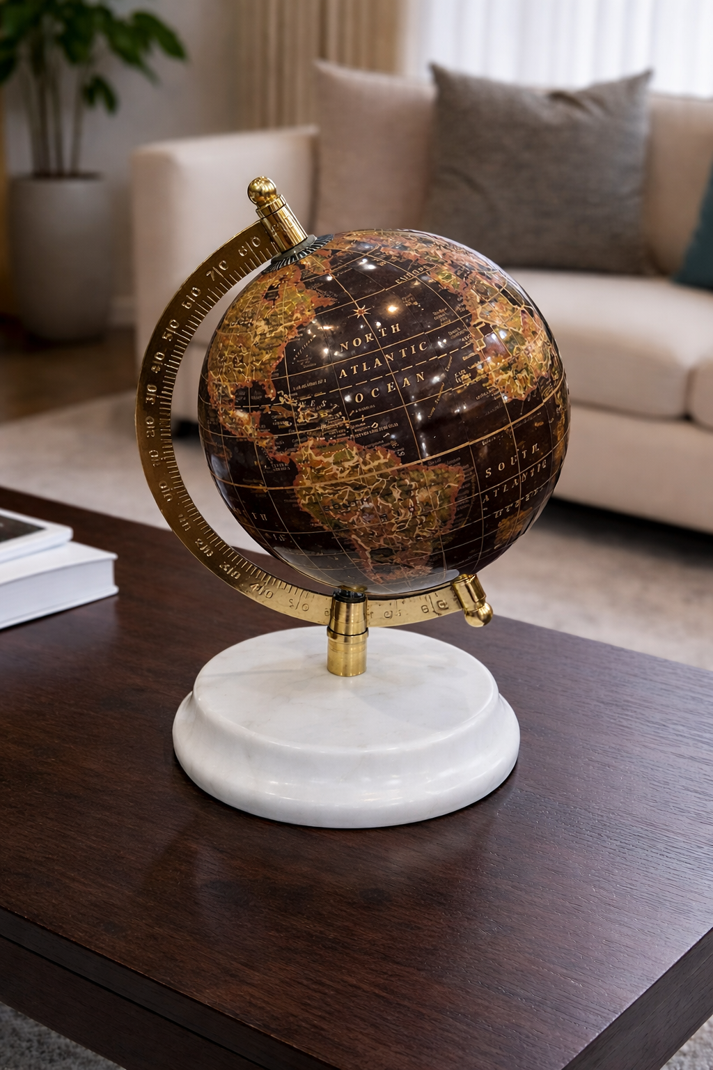 The Noir Atlas Globe – Medium