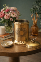 The Regal Fleur Storage Jar – Large