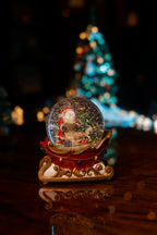 Santa’s Sleigh Snow Globe