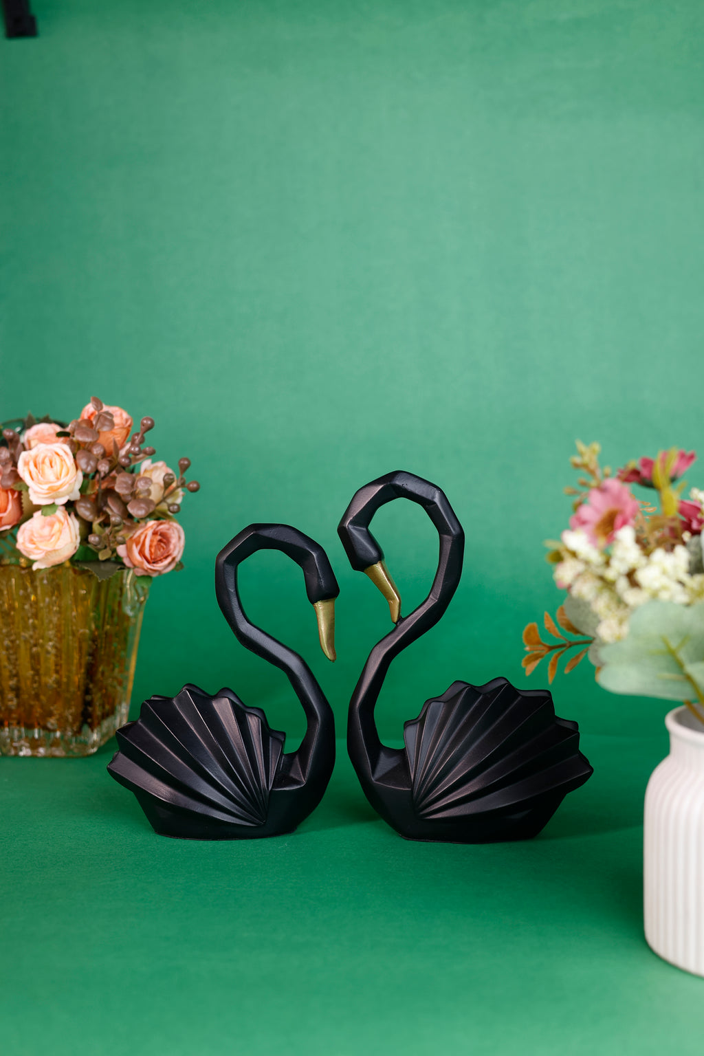 The Noir Swan Éternelle Set