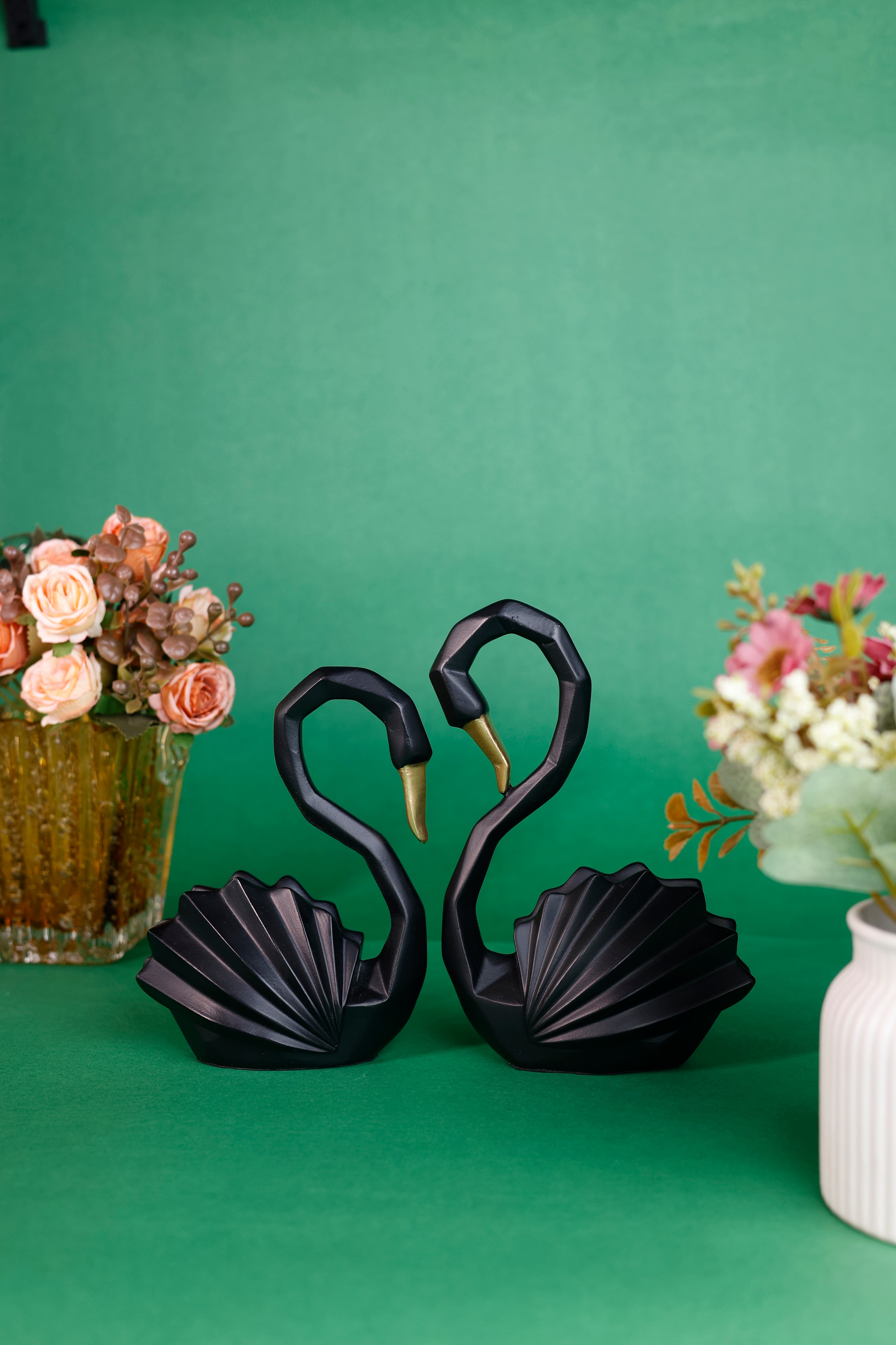 The Noir Swan Éternelle Set