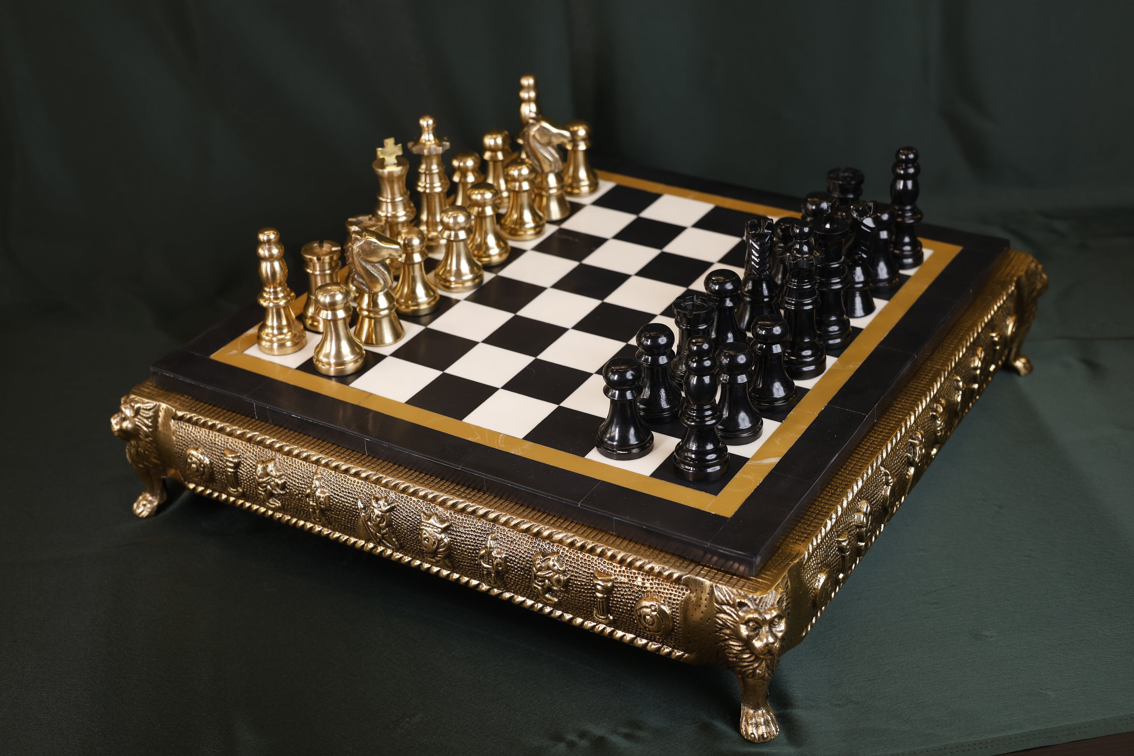 The Queen’s Gambit Chess Set