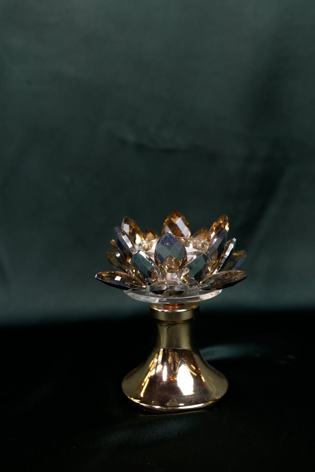 Golden Lotus Glow Candle Stand – Small