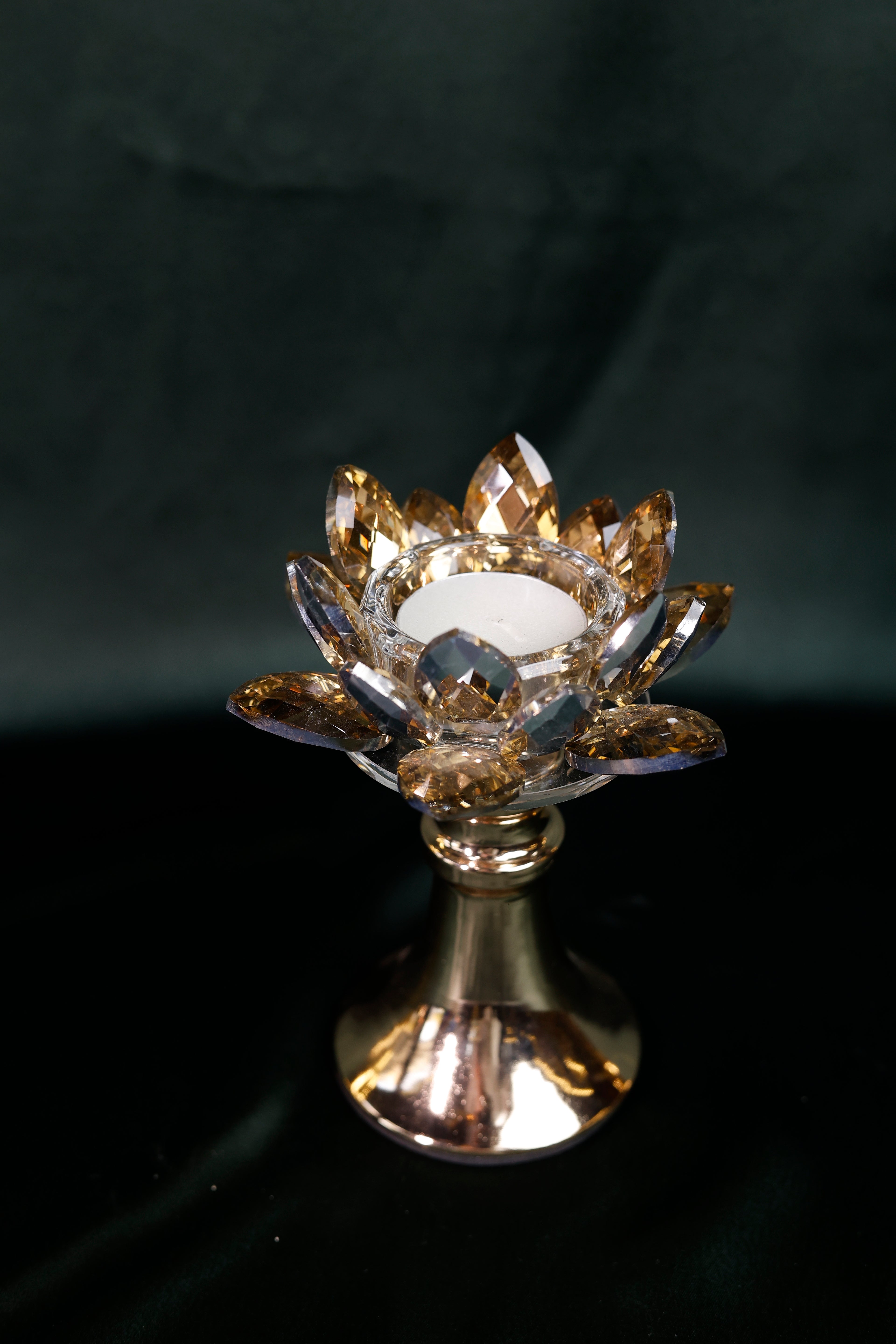 Golden Lotus Glow Candle Stand – Medium