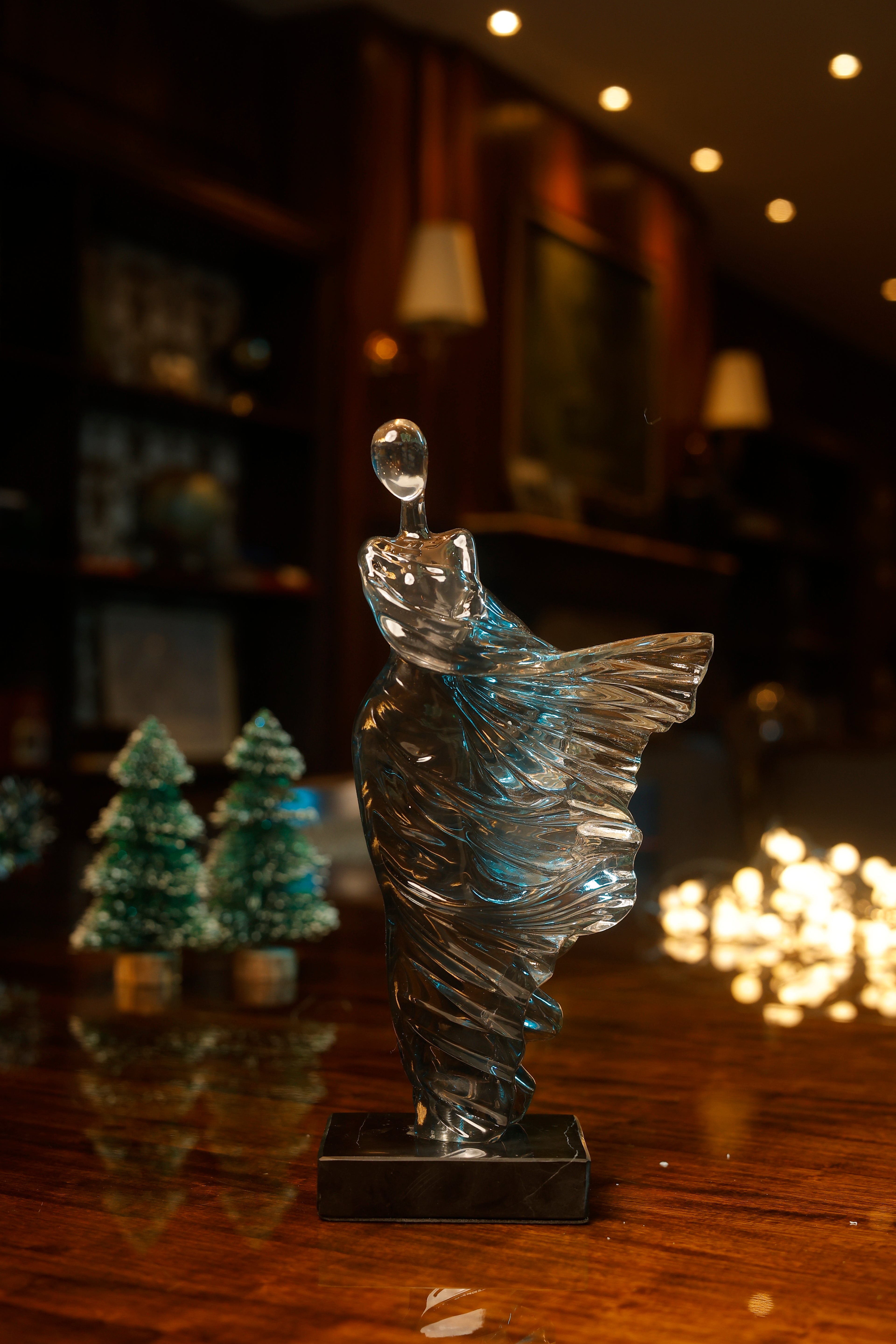 Whispers in Moonlight Showpiece – Grey