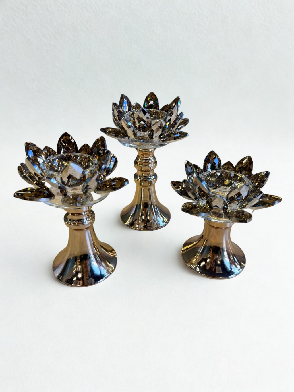 Golden Lotus Glow candle stand - Large