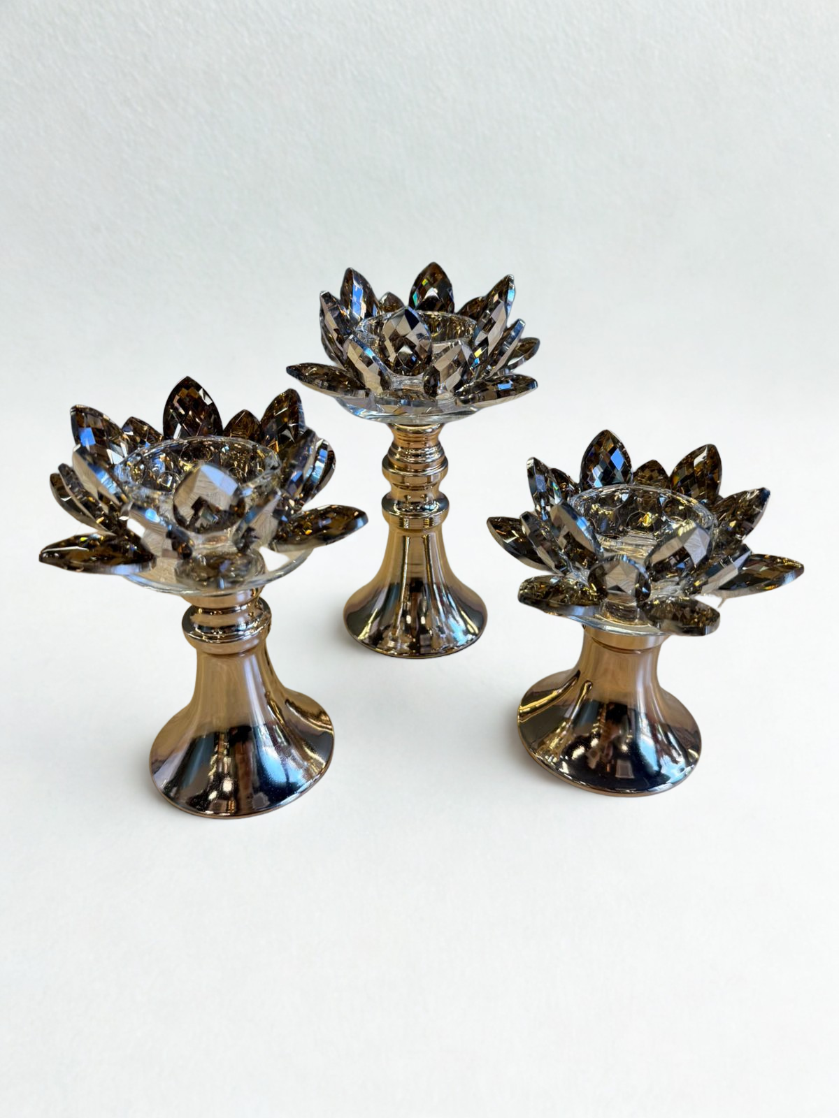 Golden Lotus Glow candle stand - Large