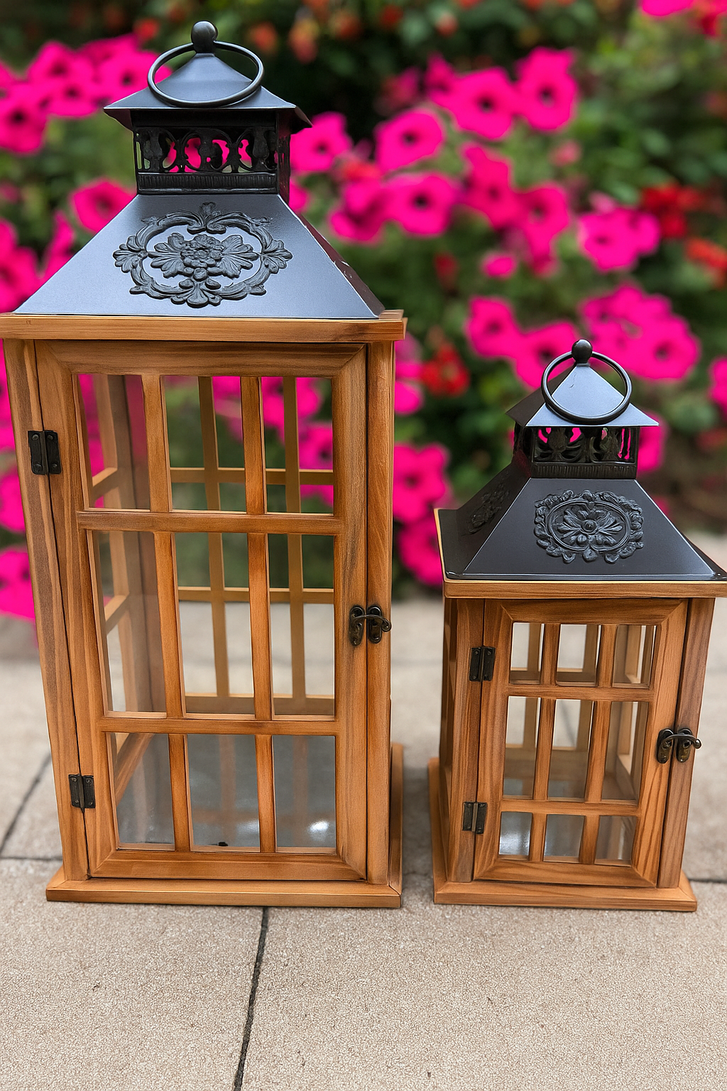 The Timber Grace Lantern – Small