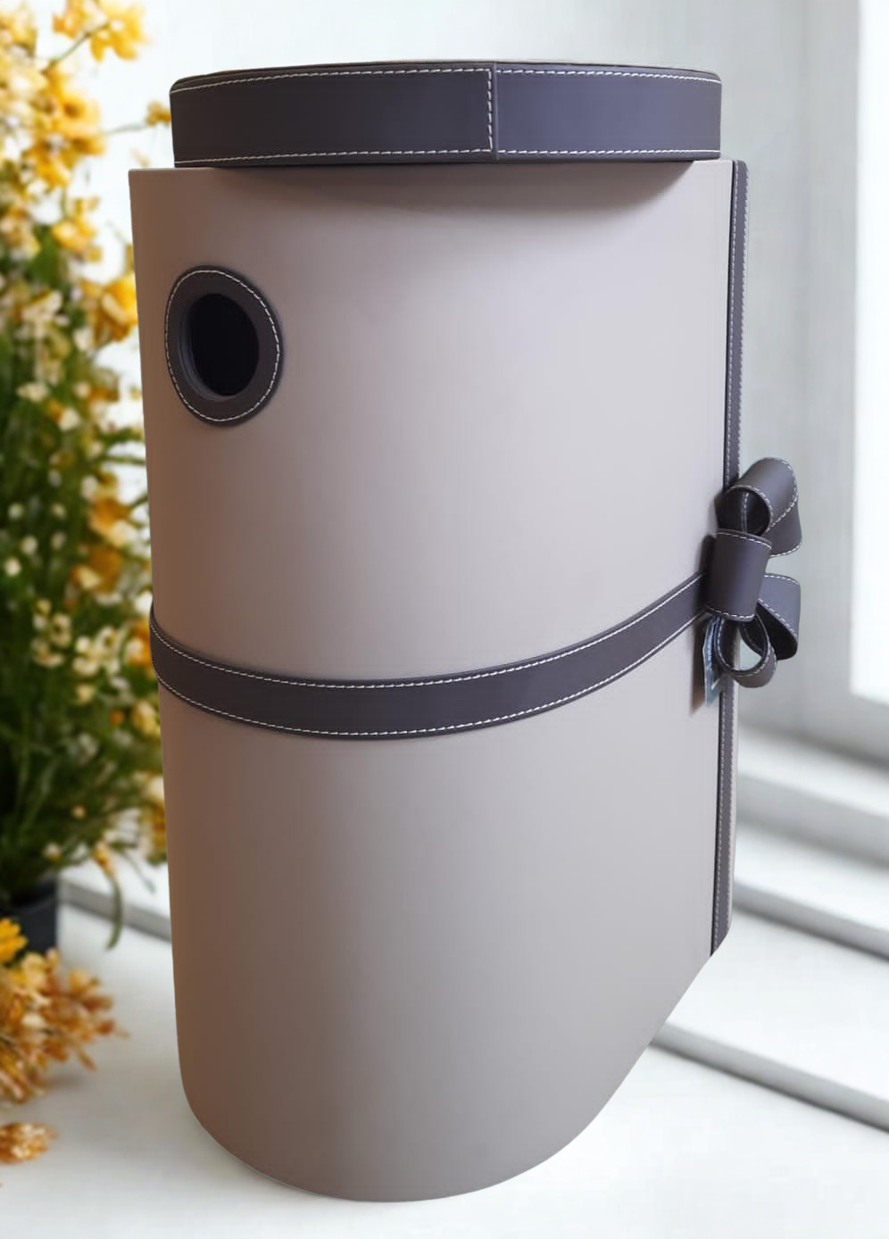 Duchess Bow Accent Laundry Basket