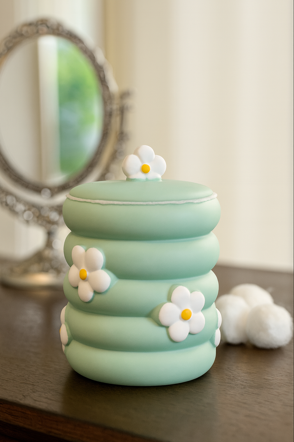 Daisy Bloom Storage Jar