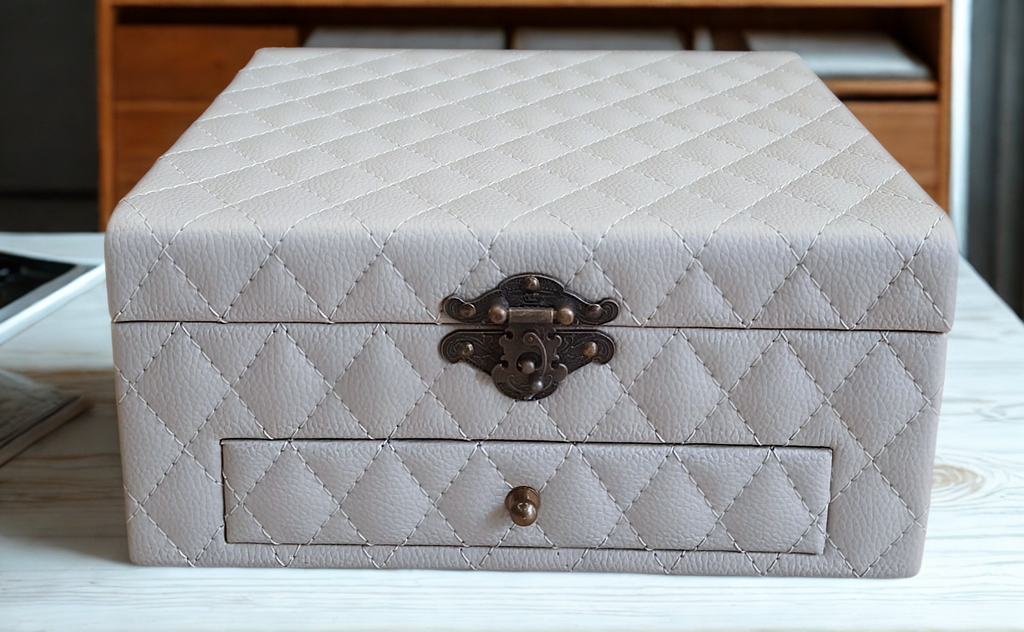 Belgravia Belle – Jewellery Box
