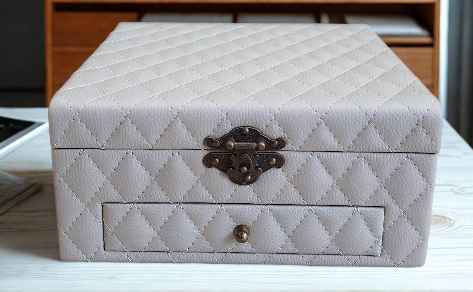 Belgravia Belle – Jewellery Box