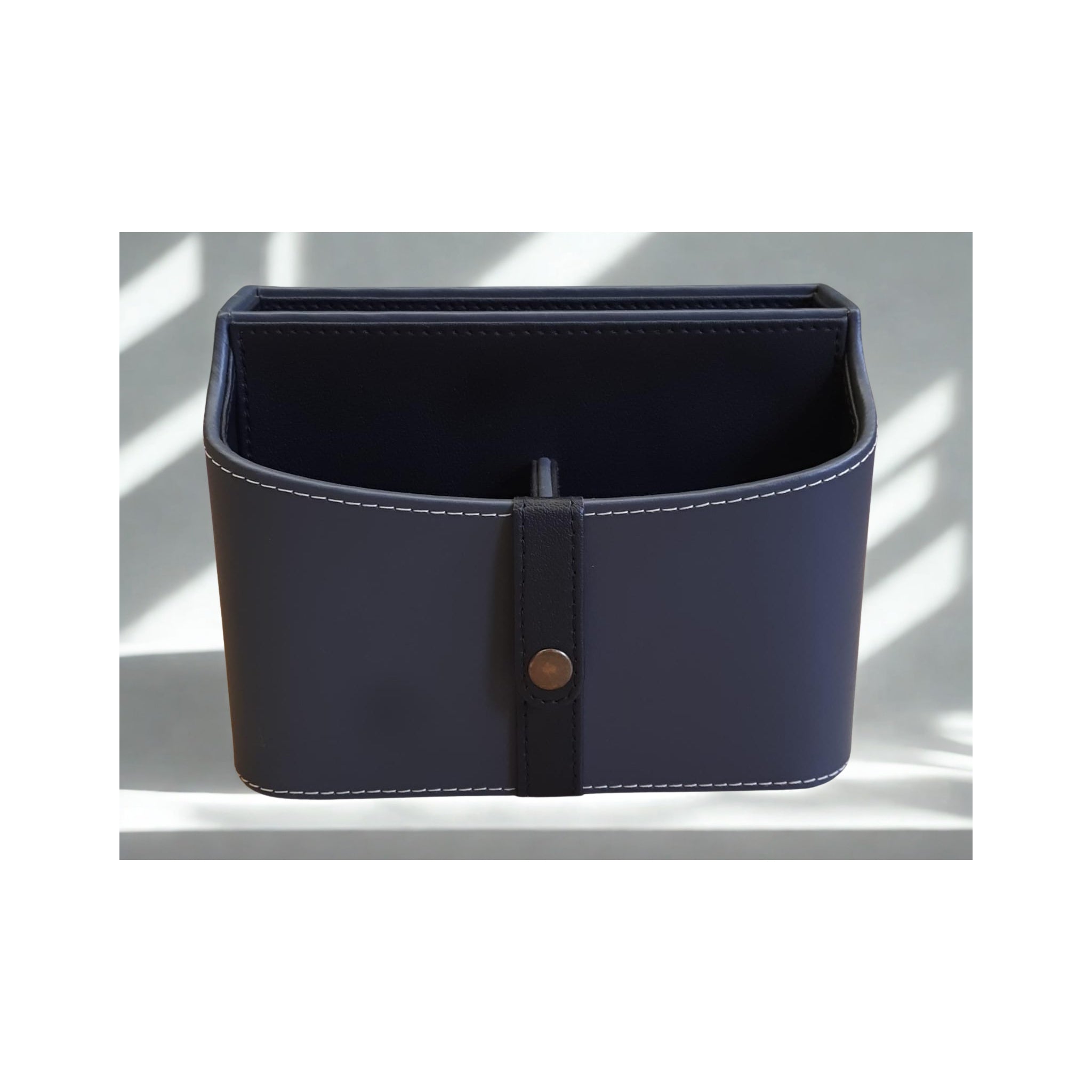 Hampton Court Compact Organiser