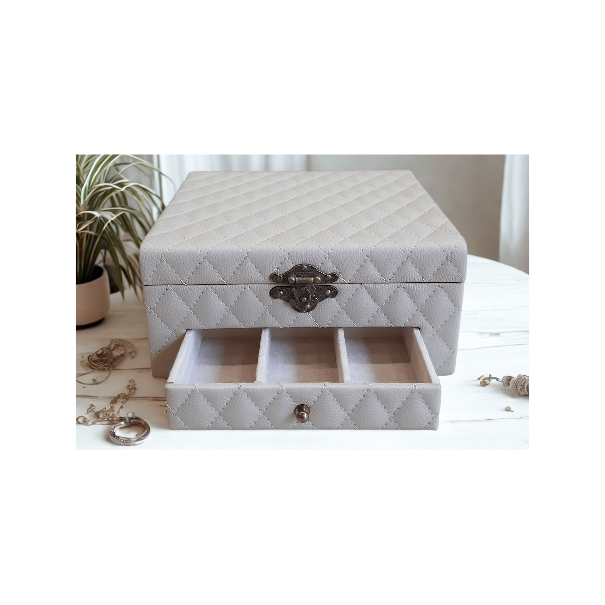 Belgravia Belle – Jewellery Box